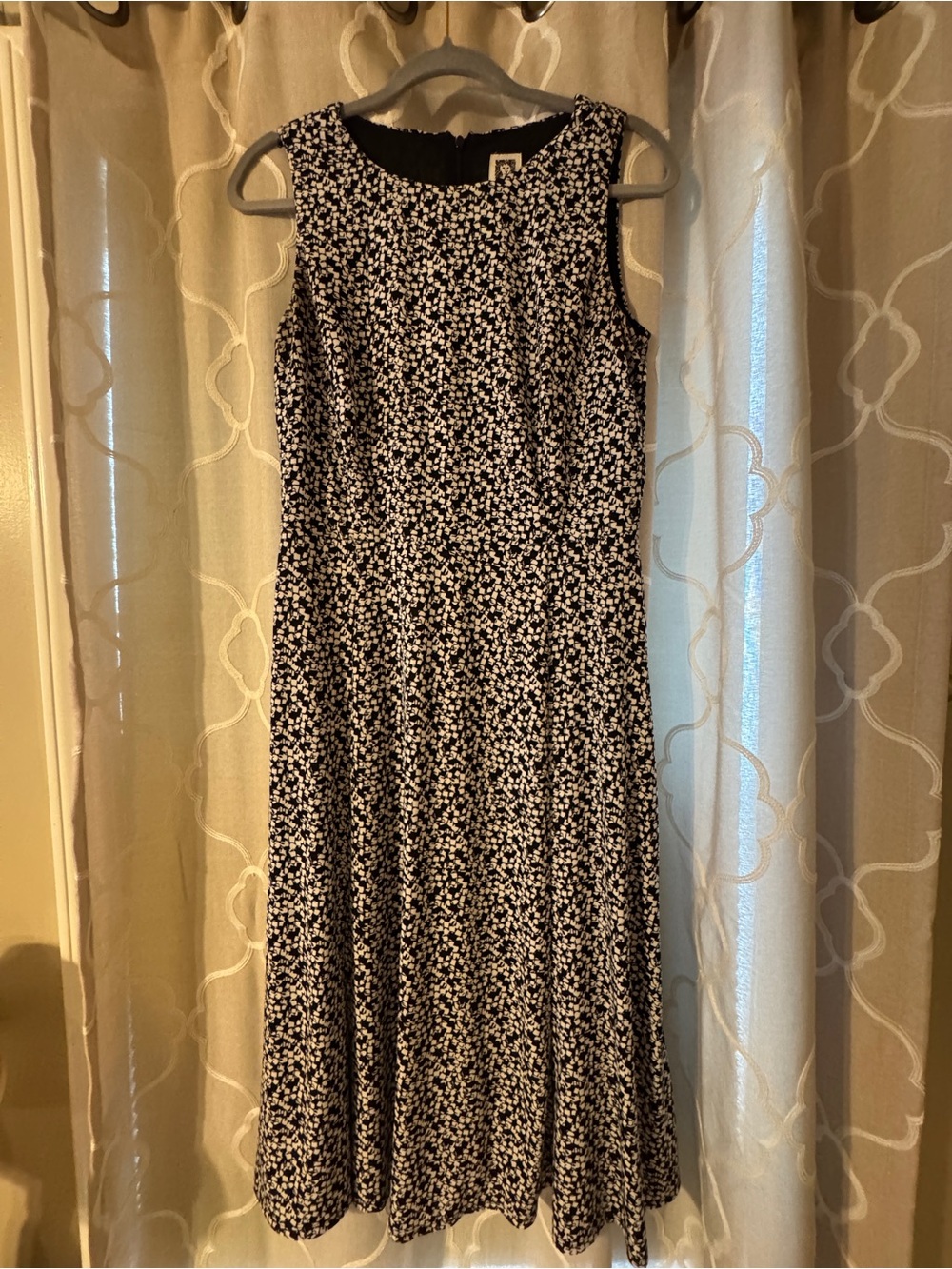 Anne Klein Black and White Sleeveless Midi Dress